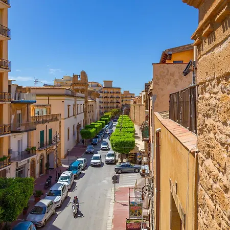 Torre Del Pardo 4* 夏卡