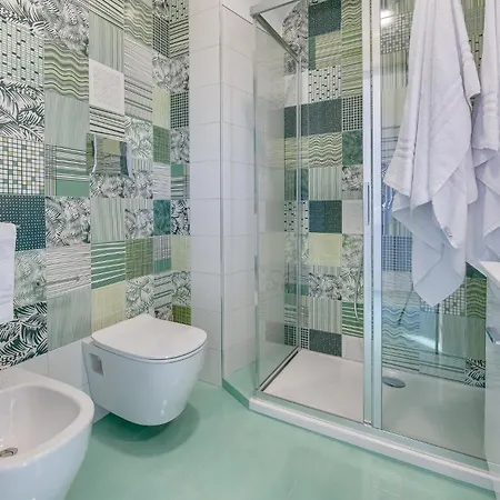 ゲストハウス Torre Del Pardo 4*