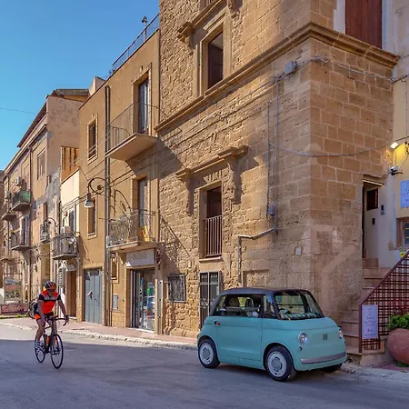 Torre Del Pardo 4* シャッカ